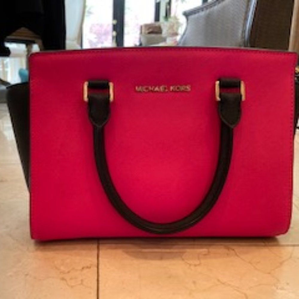 Michael Kors Selma Top Zip Satchel Handbag in Pink
